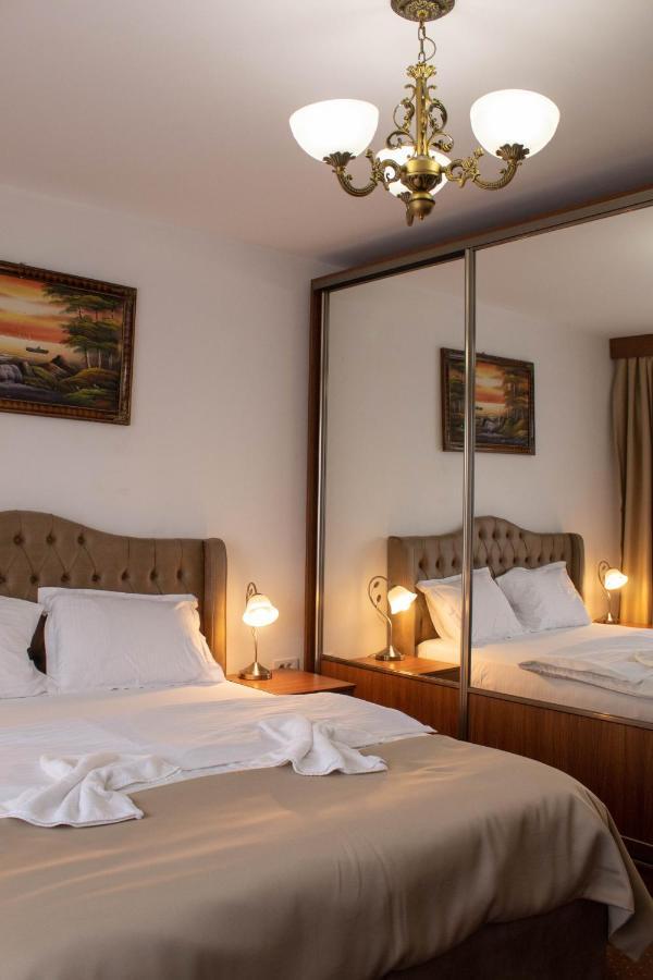 Sultan Mehmet Pensiune & Restaurant Brasov Ngoại thất bức ảnh